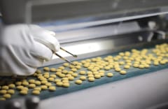 ジェーピーエス製薬 生産体制における製品 イメージ